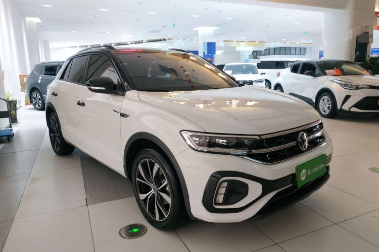 Used Volkswagen T-ROC 2023 300TSI DSG Two-Wheel-Drive Chen Guang Edition Front Right 45 Deg
