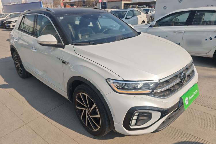 Used Volkswagen T-ROC 2023 300TSI DSG Two-Wheel Drive Starlight Edition Front Right 45 Deg