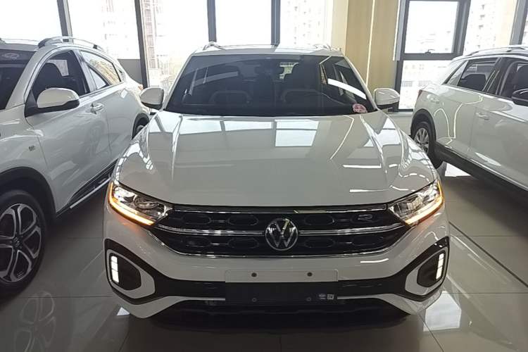 Used Volkswagen T-ROC 2023 300TSI DSG Two-Wheel-Drive Chen Guang Edition Front