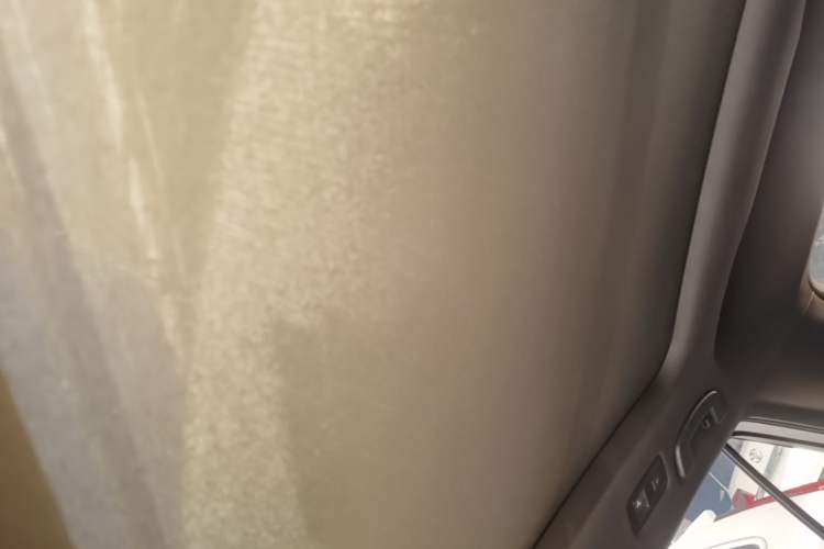 Used Volkswagen T-ROC 2023 300TSI DSG Two-Wheel-Drive Chen Guang Edition Headliner