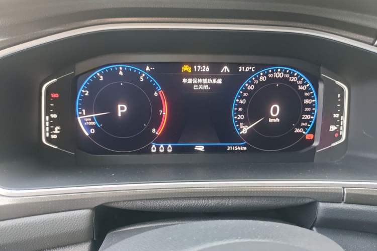 Used Volkswagen T-ROC 2023 300TSI DSG Two-Wheel-Drive Chen Guang Edition Instrument Cluster
