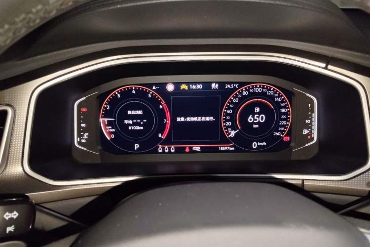 Used Volkswagen T-ROC 2023 300TSI DSG Two-Wheel-Drive Chen Guang Edition Instrument Cluster