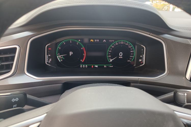Used Volkswagen T-ROC 2023 300TSI DSG Two-Wheel-Drive Chen Guang Edition Instrument Cluster