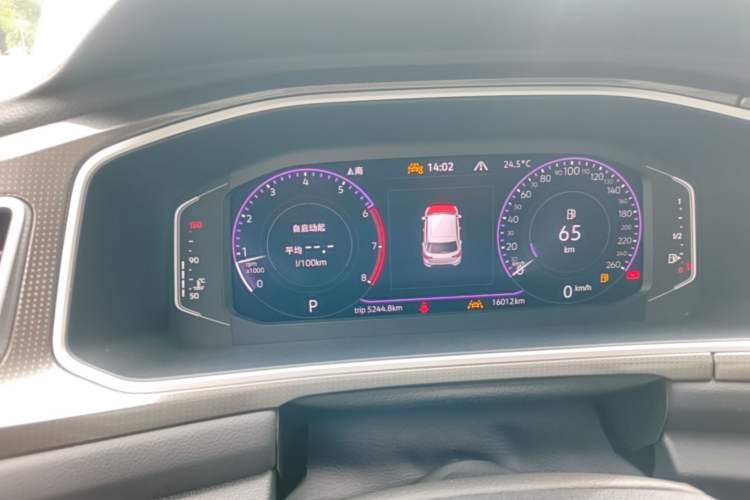 Used Volkswagen T-ROC 2023 300TSI DSG Two-Wheel-Drive Chen Guang Edition Instrument Cluster