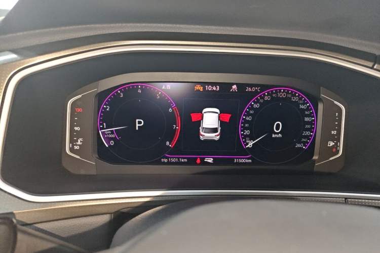 Used Volkswagen T-ROC 2023 300TSI DSG Two-Wheel-Drive Chen Guang Edition Instrument Cluster