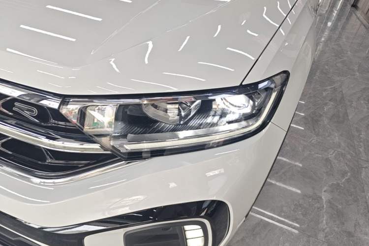 Used Volkswagen T-ROC 2023 300TSI DSG Two-Wheel-Drive Chen Guang Edition Left Front Headlight