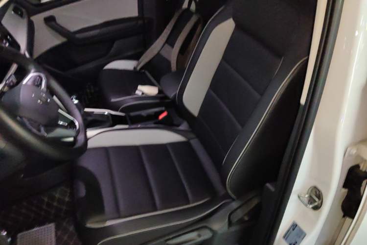 Used Volkswagen T-ROC 2023 280TSI DSG Two-Wheel Drive Time Edition Left Front Seat