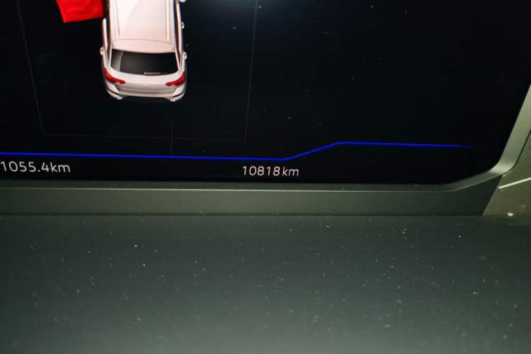 Used Volkswagen T-ROC 2023 300TSI DSG Two-Wheel-Drive Chen Guang Edition Odometer Close Up