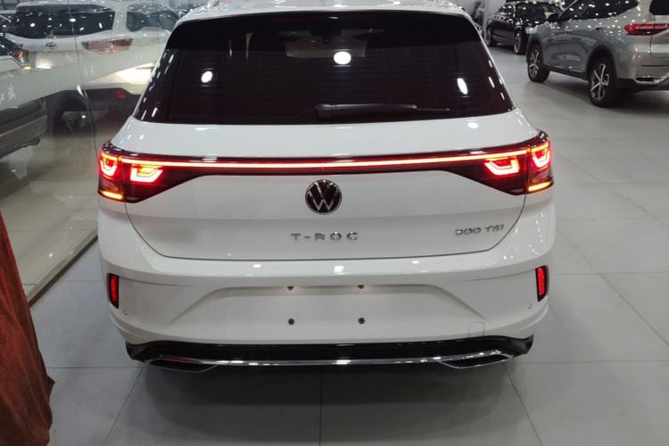 Used Volkswagen T-ROC 2023 300TSI DSG Two-Wheel-Drive Chen Guang Edition Rear