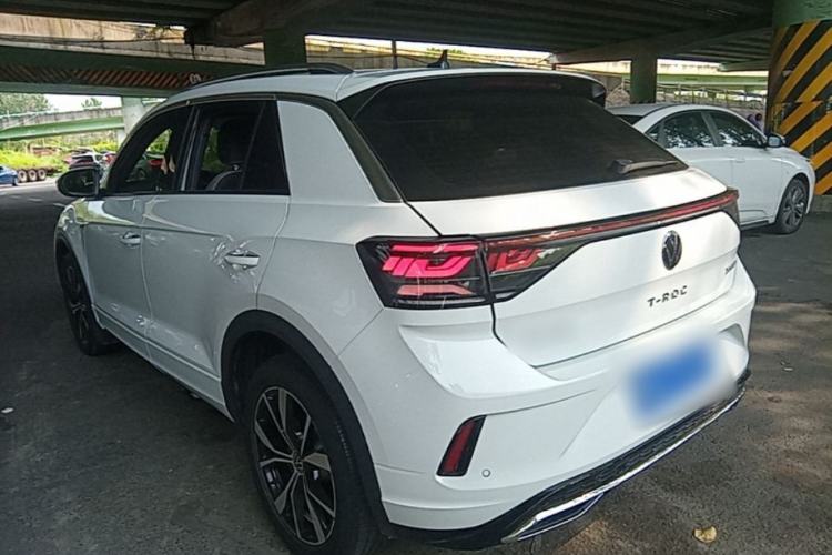 Used Volkswagen T-ROC 2023 300TSI DSG Two-Wheel-Drive Chen Guang Edition Rear Left 45 Deg