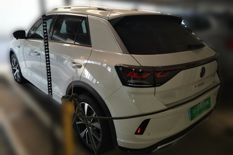 Used Volkswagen T-ROC 2023 300TSI DSG Two-Wheel-Drive Chen Guang Edition Rear Left 45 Deg