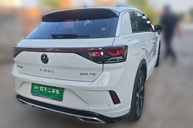 Used Volkswagen T-ROC 2023 300TSI DSG Two-Wheel-Drive Chen Guang Edition Rear Right 45 Deg