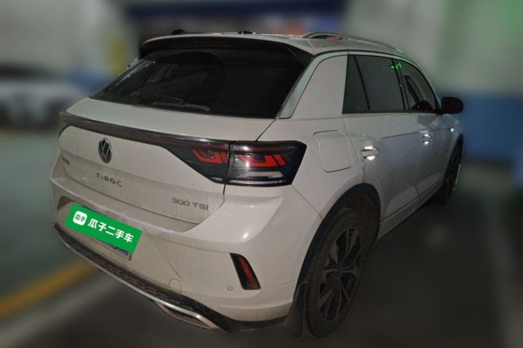 Used Volkswagen T-ROC 2023 300TSI DSG Two-Wheel-Drive Chen Guang Edition Rear Right 45 Deg