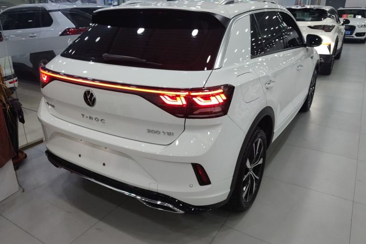Used Volkswagen T-ROC 2023 300TSI DSG Two-Wheel-Drive Chen Guang Edition Rear Right 45 Deg