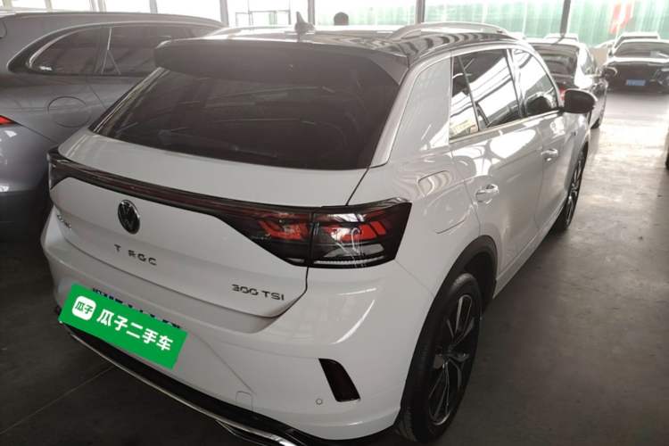 Used Volkswagen T-ROC 2023 300TSI DSG Two-Wheel-Drive Chen Guang Edition Rear Right 45 Deg