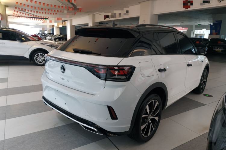 Used Volkswagen T-ROC 2023 300TSI DSG Two-Wheel-Drive Chen Guang Edition Rear Right 45 Deg