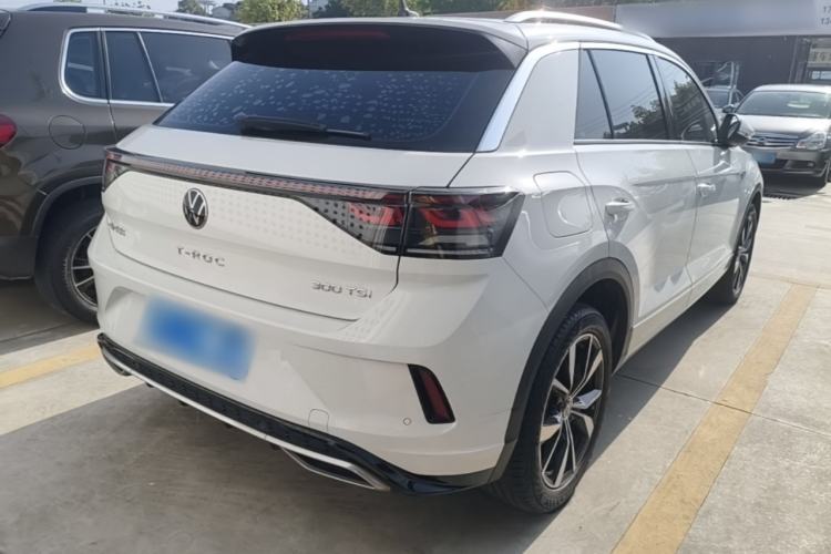 Used Volkswagen T-ROC 2023 300TSI DSG Two-Wheel-Drive Chen Guang Edition Rear Right 45 Deg