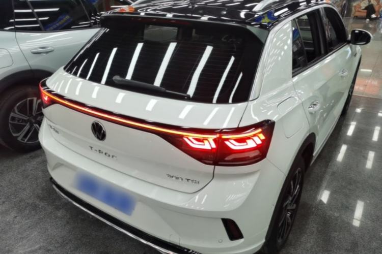 Used Volkswagen T-ROC 2023 300TSI DSG Two-Wheel Drive Starlight Edition Rear Right 45 Deg