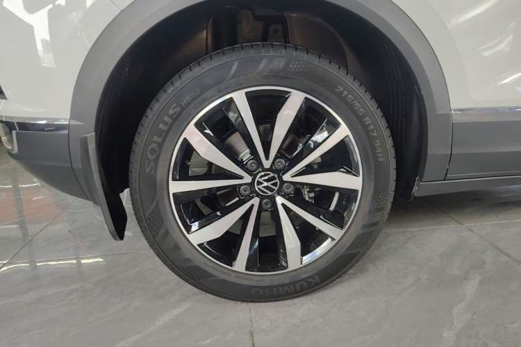 Used Volkswagen T-ROC 2023 280TSI DSG Two-Wheel Drive Time Edition Right Rear Wheel Hub