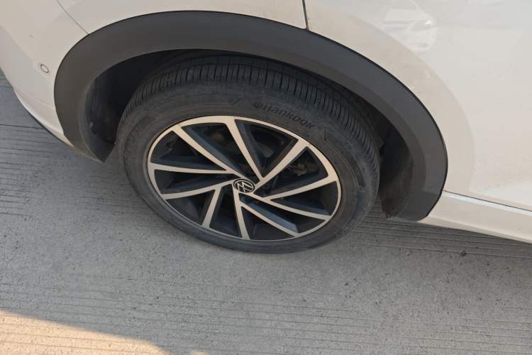 Used Volkswagen T-ROC 2023 300TSI DSG Two-Wheel Drive Starlight Edition Right Rear Wheel Hub