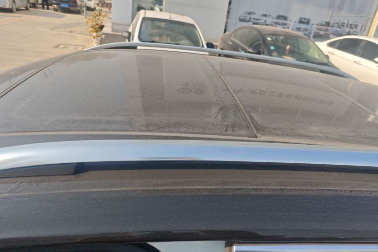 Used Volkswagen T-ROC 2023 300TSI DSG Two-Wheel Drive Starlight Edition Roof