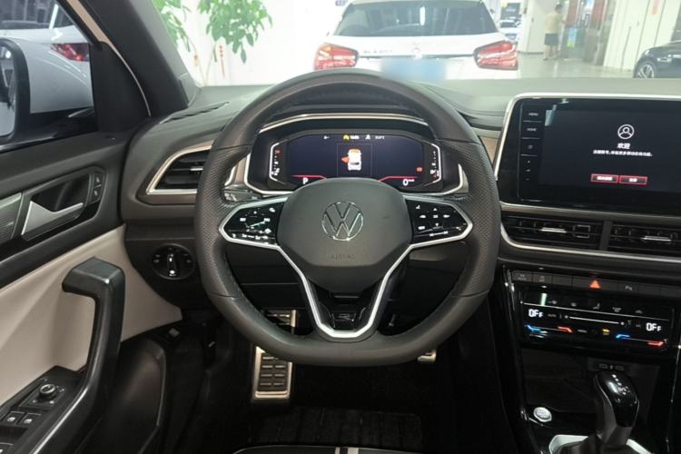 Used Volkswagen T-ROC 2023 300TSI DSG Two-Wheel-Drive Chen Guang Edition Steering Wheel