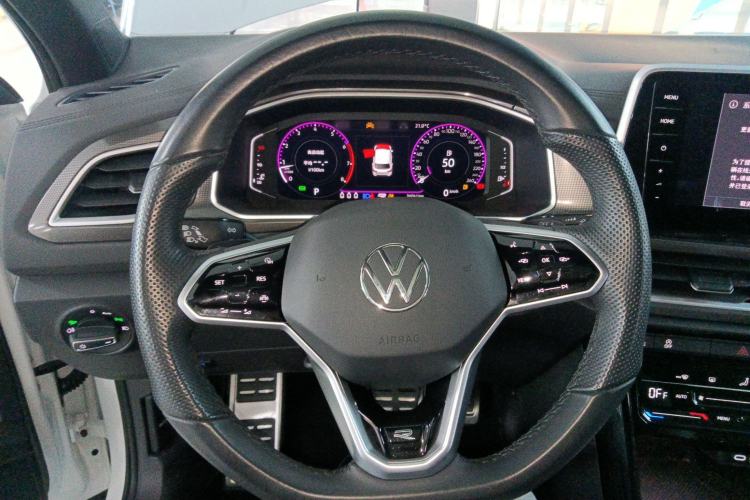 Used Volkswagen T-ROC 2023 300TSI DSG Two-Wheel-Drive Chen Guang Edition Steering Wheel