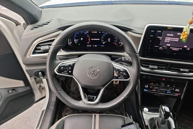 Used Volkswagen T-ROC 2023 300TSI DSG Two-Wheel-Drive Chen Guang Edition Steering Wheel