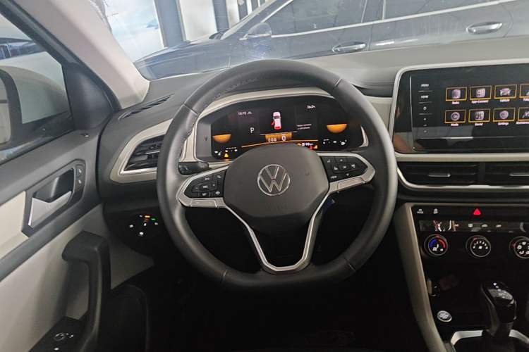 Used Volkswagen T-ROC 2023 280TSI DSG Two-Wheel Drive Time Edition Steering Wheel