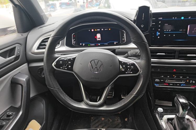 Used Volkswagen T-ROC 2023 300TSI DSG Two-Wheel-Drive Chen Guang Edition Steering Wheel