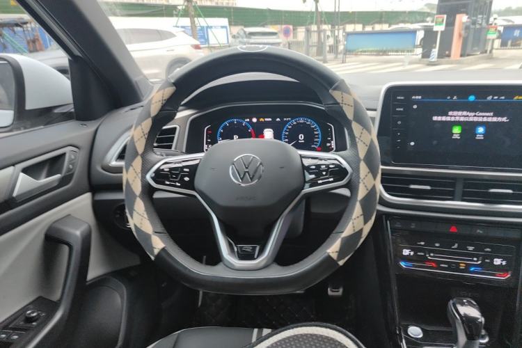 Used Volkswagen T-ROC 2023 300TSI DSG Two-Wheel-Drive Chen Guang Edition Steering Wheel