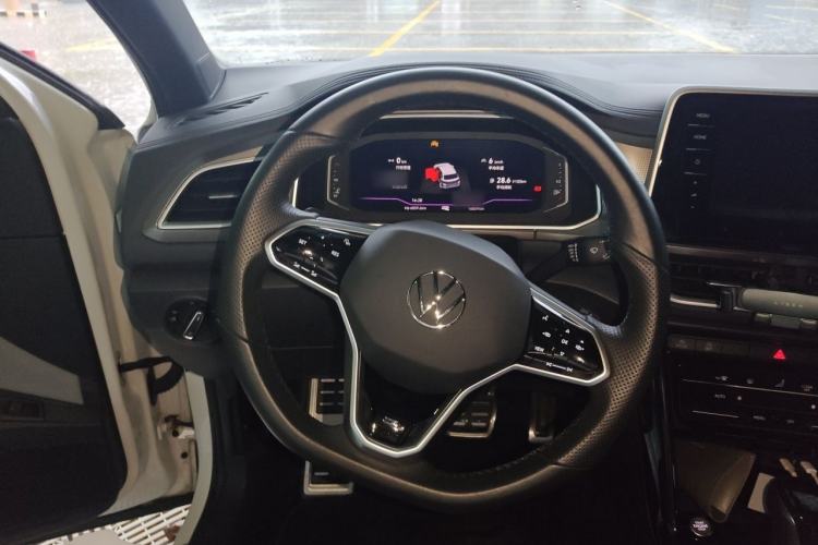 Used Volkswagen T-ROC 2023 300TSI DSG Two-Wheel-Drive Chen Guang Edition Steering Wheel