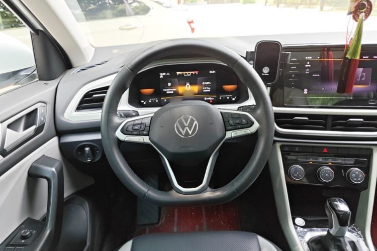 Used Volkswagen T-ROC 2023 280TSI DSG Two-Wheel Drive Time Edition Steering Wheel