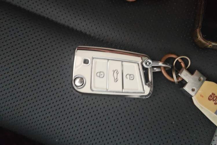 Used Volkswagen T-ROC 2023 280TSI DSG Two-Wheel Drive Time Edition Vehicle Key