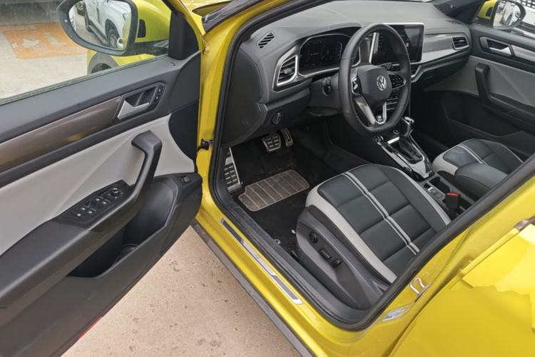 Used Volkswagen T-ROC 2023 300TSI DSG Two-Wheel Drive Starlight Edition Driver Seat