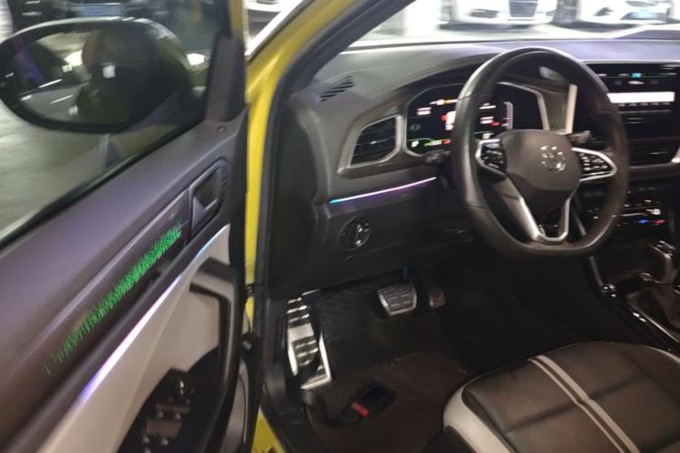 Used Volkswagen T-ROC 2023 300TSI DSG Two-Wheel Drive Starlight Edition Driver Seat
