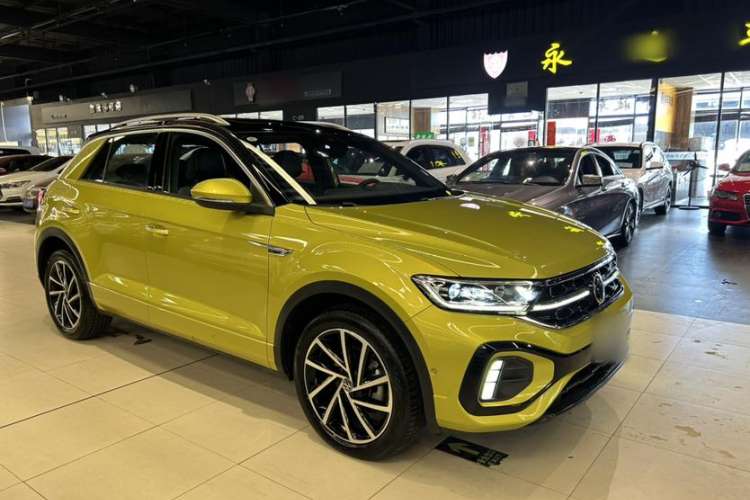 Used Volkswagen T-ROC 2023 300TSI DSG Two-Wheel Drive Starlight Edition Exterior 2