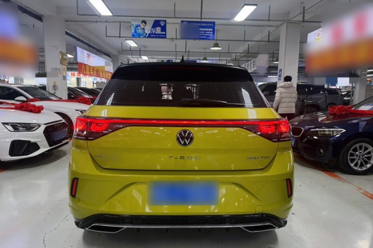 Used Volkswagen T-ROC 2023 300TSI DSG Two-Wheel Drive Starlight Edition Exterior 4