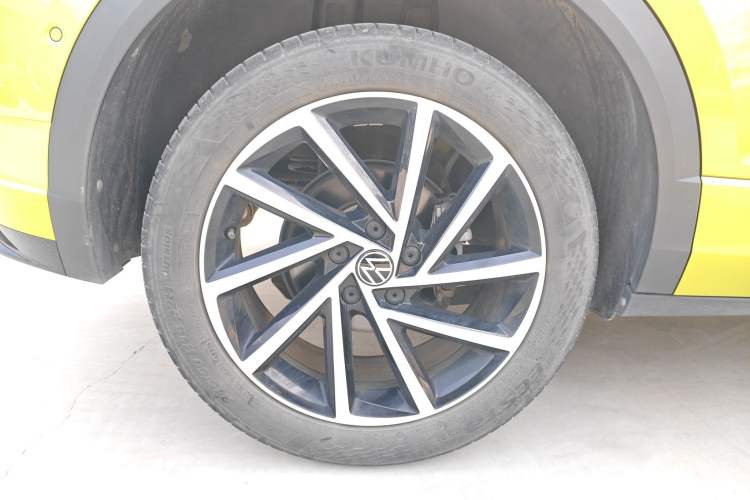 Used Volkswagen T-ROC 2023 300TSI DSG Two-Wheel Drive Starlight Edition Exterior 5