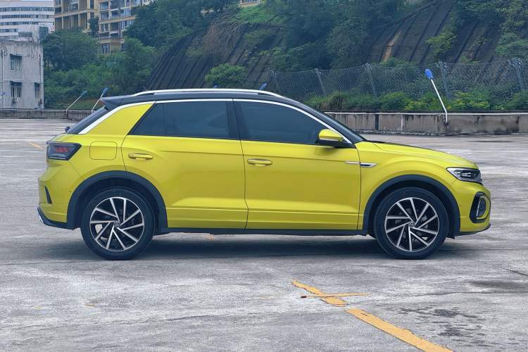 Used Volkswagen T-ROC 2023 300TSI DSG Two-Wheel Drive Starlight Edition Exterior 6