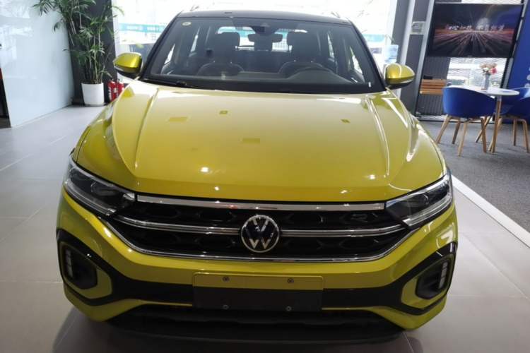 Used Volkswagen T-ROC 2023 300TSI DSG Two-Wheel Drive Starlight Edition Front