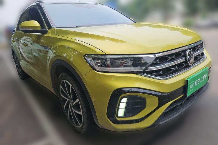Used Volkswagen T-ROC 2023 300TSI DSG Two-Wheel Drive Starlight Edition Front Right 45 Deg