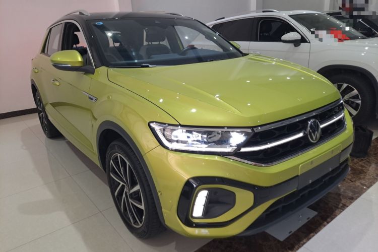 Used Volkswagen T-ROC 2023 300TSI DSG Two-Wheel Drive Starlight Edition Front Right 45 Deg