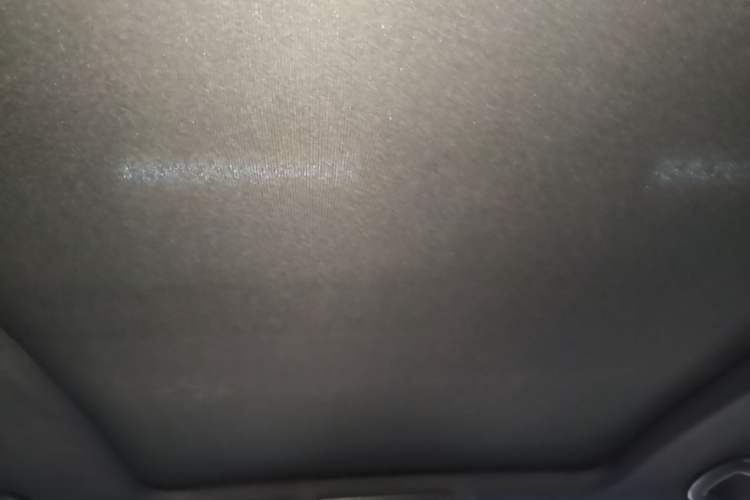 Used Volkswagen T-ROC 2023 300TSI DSG Two-Wheel Drive Starlight Edition Headliner