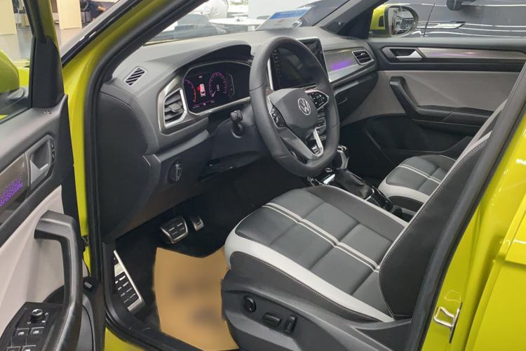 Used Volkswagen T-ROC 2023 300TSI DSG Two-Wheel Drive Starlight Edition Interior 1