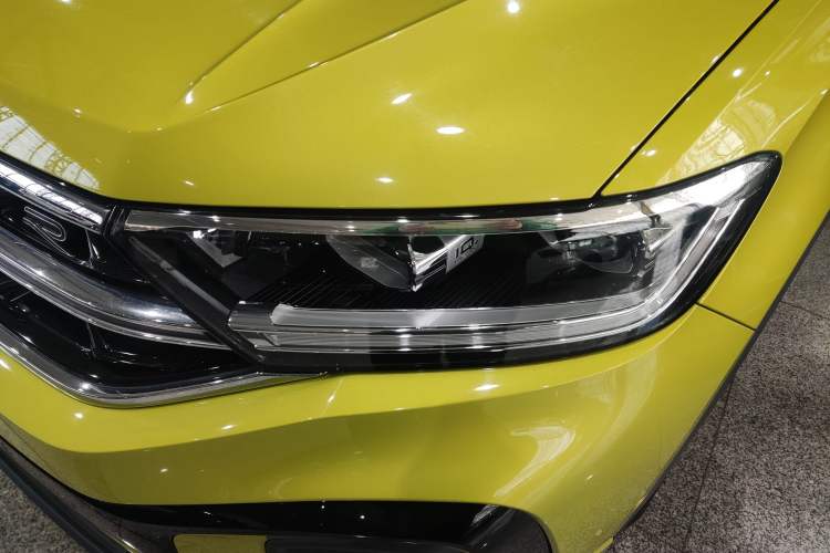 Used Volkswagen T-ROC 2023 300TSI DSG Two-Wheel Drive Starlight Edition Left Front Headlight