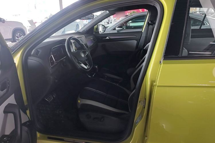 Used Volkswagen T-ROC 2023 300TSI DSG Two-Wheel Drive Starlight Edition Left Front Seat
