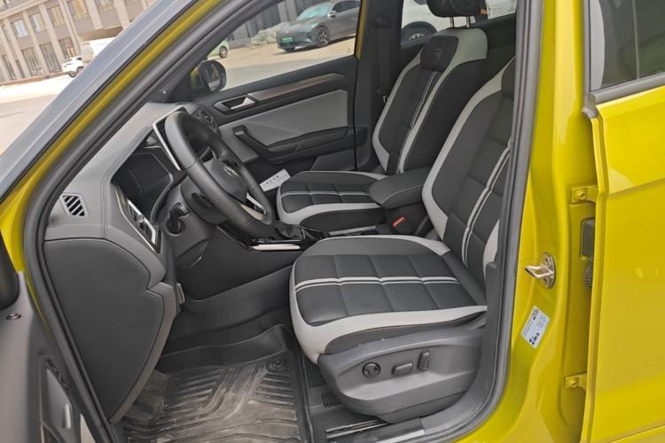 Used Volkswagen T-ROC 2023 300TSI DSG Two-Wheel Drive Starlight Edition Left Front Seat