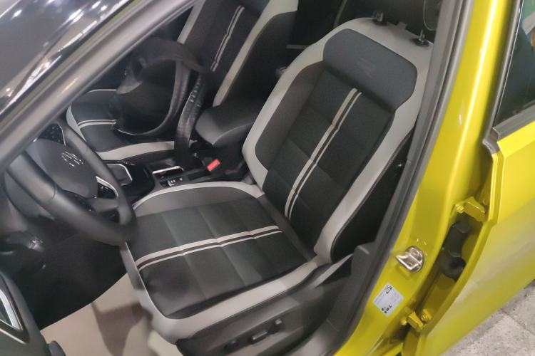 Used Volkswagen T-ROC 2023 300TSI DSG Two-Wheel Drive Starlight Edition Left Front Seat