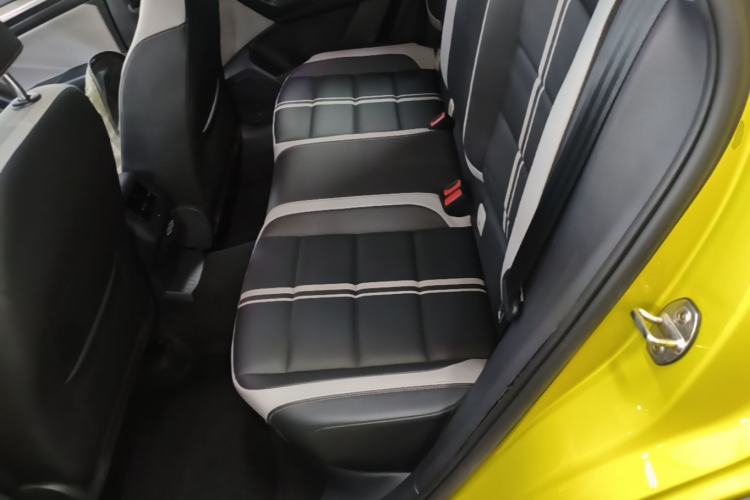 Used Volkswagen T-ROC 2023 300TSI DSG Two-Wheel Drive Starlight Edition Left Rear Seat